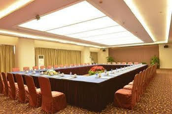 Sprot-Life Garden Hotel อู่ฮั่น ภายนอก รูปภาพ