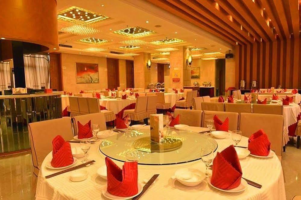 Sprot-Life Garden Hotel อู่ฮั่น ภายนอก รูปภาพ